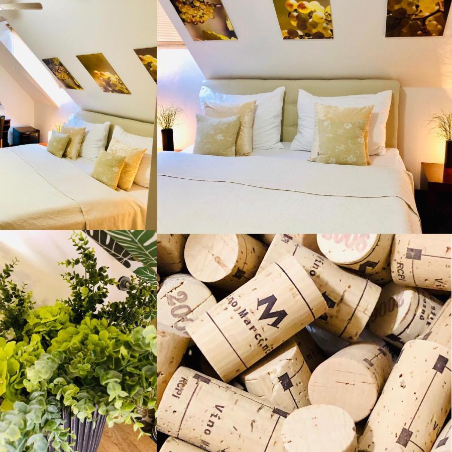 Hotel Marcincak*** Mikulov Bagian luar foto